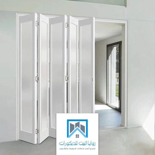 باب اكورديون للمطبخ